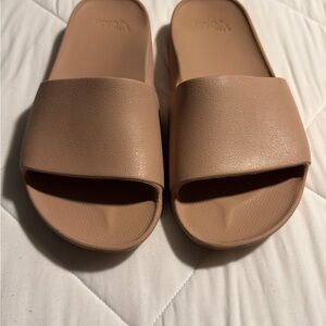 Archies Women's Tan Arch Support Slide